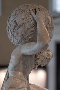 Atlas, Collection Farnèse, musée archéologique de Naples en Italie