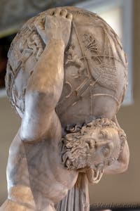 Atlas, Collection Farnèse, musée archéologique de Naples en Italie