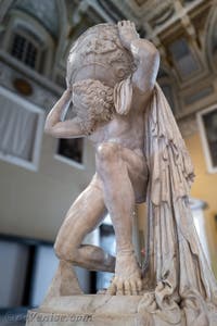 Atlas, Collection Farnèse, musée archéologique de Naples en Italie