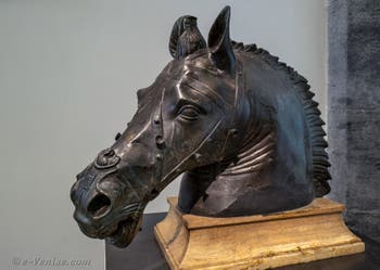Tête de cheval, Herculanum, musée archéologique de Naples en Italie