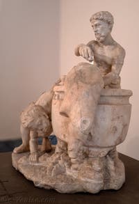 La cuisson du sanglier, Pompéi, Collection Farnèse, musée archéologique de Naples en Italie