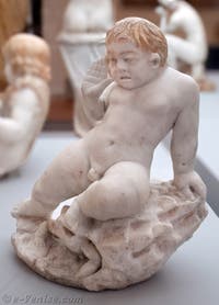 Enfant effrayé par un crapaud, Casa del Camillo, Pompéi, musée archéologique de Naples en Italie