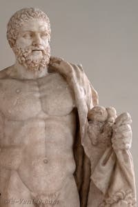 Hermès d'Hercule, Collection Farnèse, musée archéologique de Naples en Italie