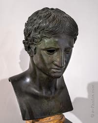 Tête d'Hercule, Villa des Papyrus, Herculanum, musée archéologique de Naples en Italie