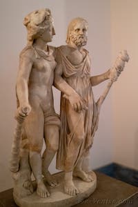 Hercule et Omphale, Collection Farnèse, musée archéologique de Naples en Italie