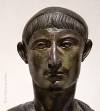 Buste d'homme, Tablinum, Villa des Papyrus, Herculanum, musée archéologique de Naples en Italie