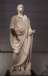 Homme en toge, Temple d'Apollon, Pompéi, musée archéologique de Naples en Italie