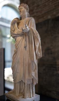 Fille de Nonius Balbus, Herculanum, musée archéologique de Naples en Italie