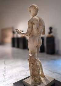 Jeune garçon, Villa des Papyrus, Herculanum, musée archéologique de Naples en Italie