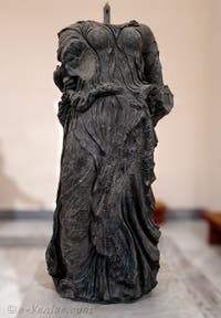 Niké, Collection Farnèse, musée archéologique de Naples en Italie