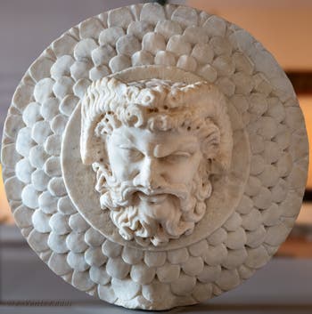 Oscillum avec Zeus-Ammon, Jardin de la maison IX 1,7, Pompéi, musée archéologique de Naples en Italie