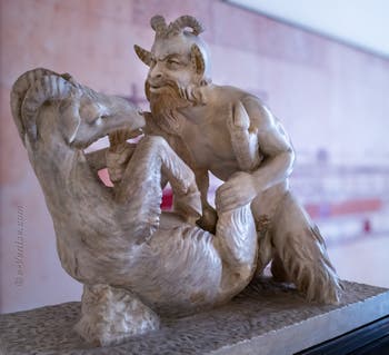 Le dieu Pan avec une chèvre, Herculanum, Villa dei Papiri, Cabinet érotique, Musée Archéologique de Naples