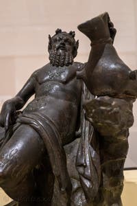 Vieux Satyre à usage de fontaine, Villa des Papyrus, Herculanum, musée archéologique de Naples en Italie