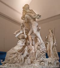 Le Taureau Farnèse et le Supplice de Dircé, Collection Farnèse, musée archéologique de Naples en Italie