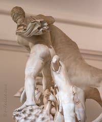 Le Taureau Farnèse et le Supplice de Dircé, Collection Farnèse, musée archéologique de Naples en Italie