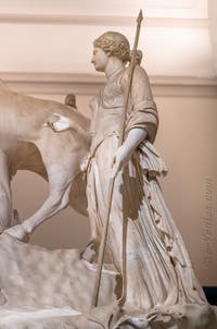 Le Taureau Farnèse et le Supplice de Dircé, Collection Farnèse, musée archéologique de Naples en Italie