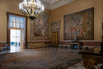 Le Mess des Gardes du Corps du Palais Royal de Naples en Italie