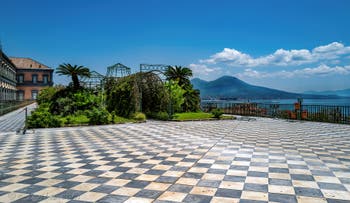 Le jardin-terrasse suspendu du Belvédère du palais royal de Naples