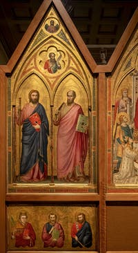 Giotto di Bondone, panneau gauche du recto du Triptyque Stefaneschi avec saint Jacques et saint Paul avec sa prédelle, à la Pinacothèque du Musée du Vatican à Rome