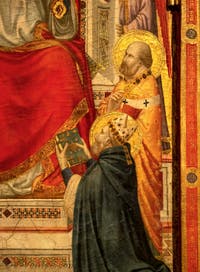 Giotto di Bondone, recto du Triptyque Stefaneschi, détail de saint Pierre en trône, à la Pinacothèque du Musée du Vatican à Rome