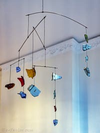 Alexander Calder, Mobile Glas und Porzellan im Peggy Guggenheim Museum in Venedig