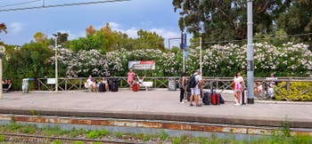 La gare de la ligne Circumvesuviana à Pompéi à côté de Naples