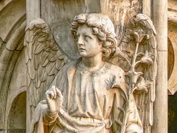 L'Archange Gabriel sur l'un des piliers du Palais des Doges sur la Piazzetta San Marco à Venise