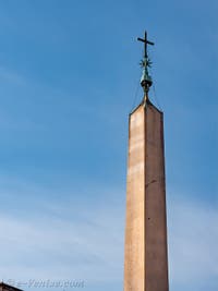 L'obélisque de la place Saint-Pierre de Rome