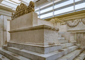 L'autel des sacrifices de l'Ara Pacis, Autel de la Paix d'Auguste à Rome en Italie