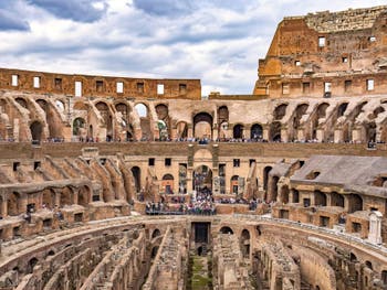 L'arène du Colisée à Rome en Italie, l'amphithéâtre Flavien