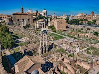 Le Forum Romain vu du mont Palatin à Rome en Italie