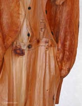 Livo de Marchi détail d'un costume en bois sculpté