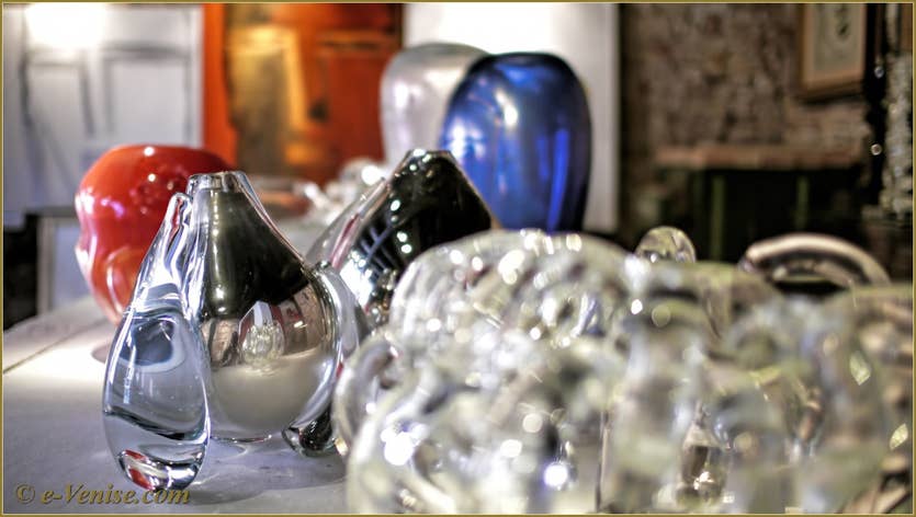 Luigi Benzoni, Vases, sculptures en verre de Murano à Venise