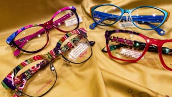 Fashion Glasses Oro e Occhiali