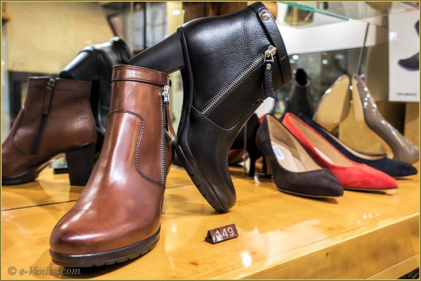 Manuela Calzature Chaussures de Mode Italiennes à Venise